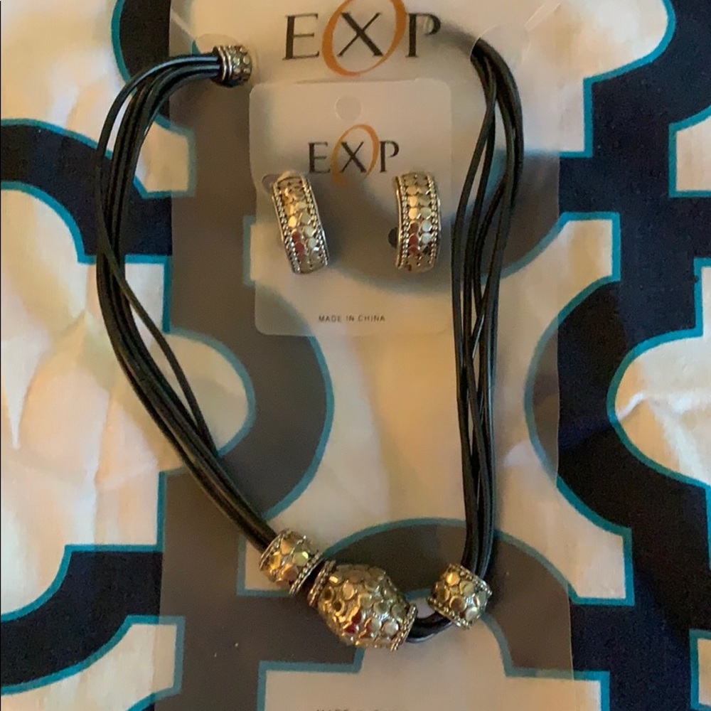 Necklace & Earring Set